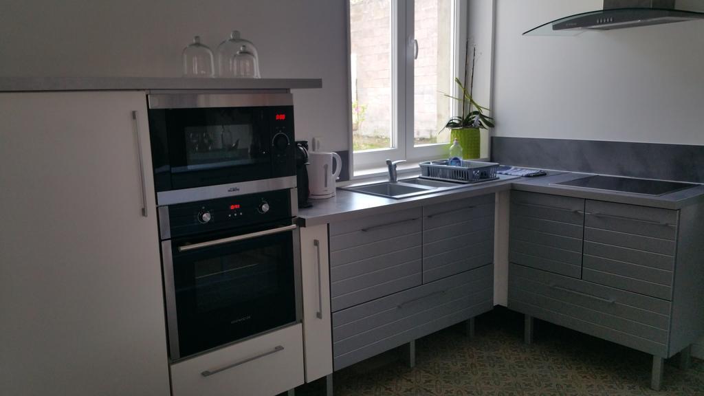 Les Rosati Apartment อาร์ราส ภายนอก รูปภาพ